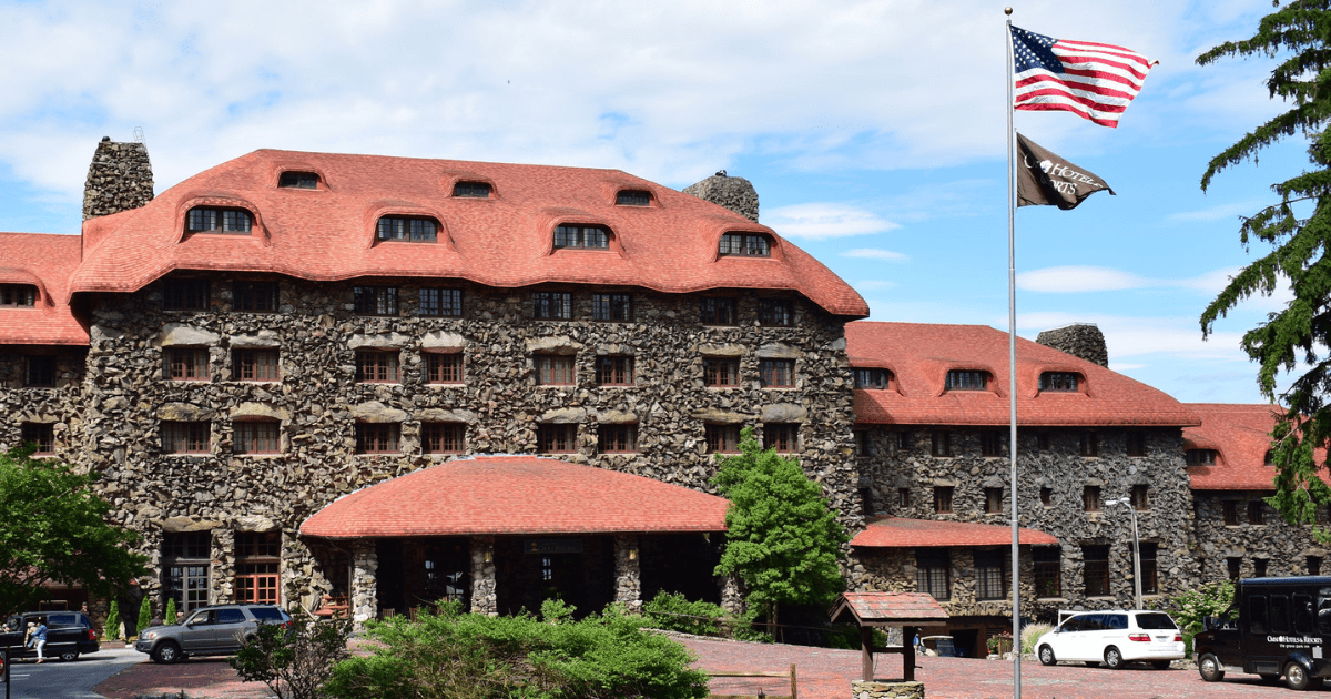 4 Things to Know About North Carolina’s Omni Grove Park Inn Before a Stay