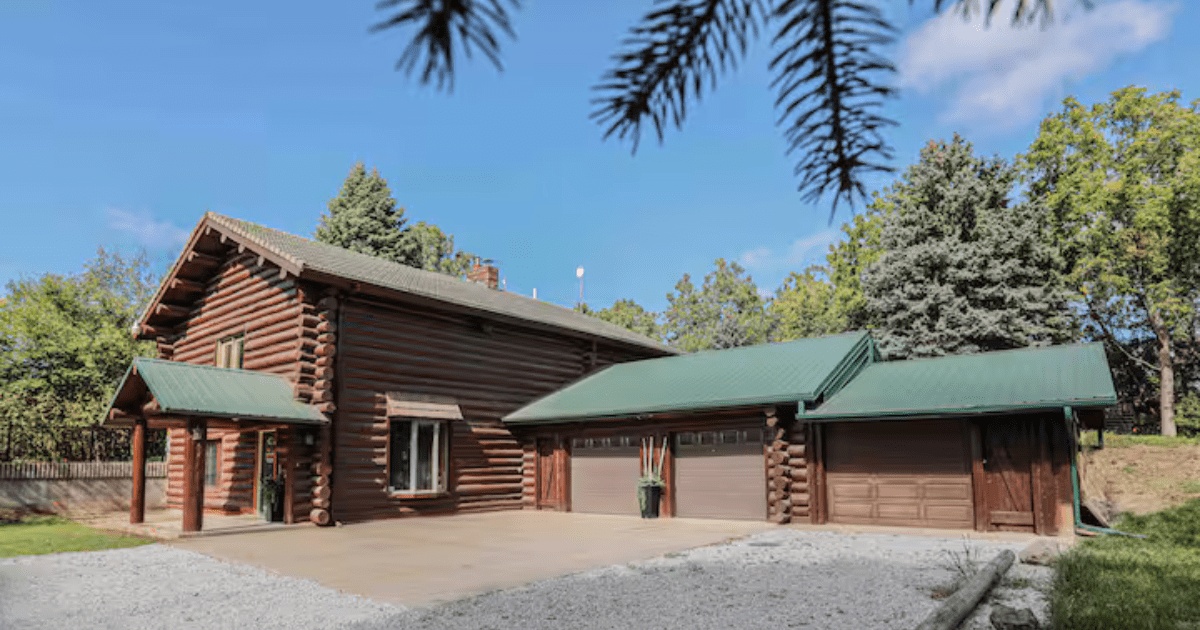 This Charming Nebraska Airbnb Is Straight Out of a Hallmark Movie