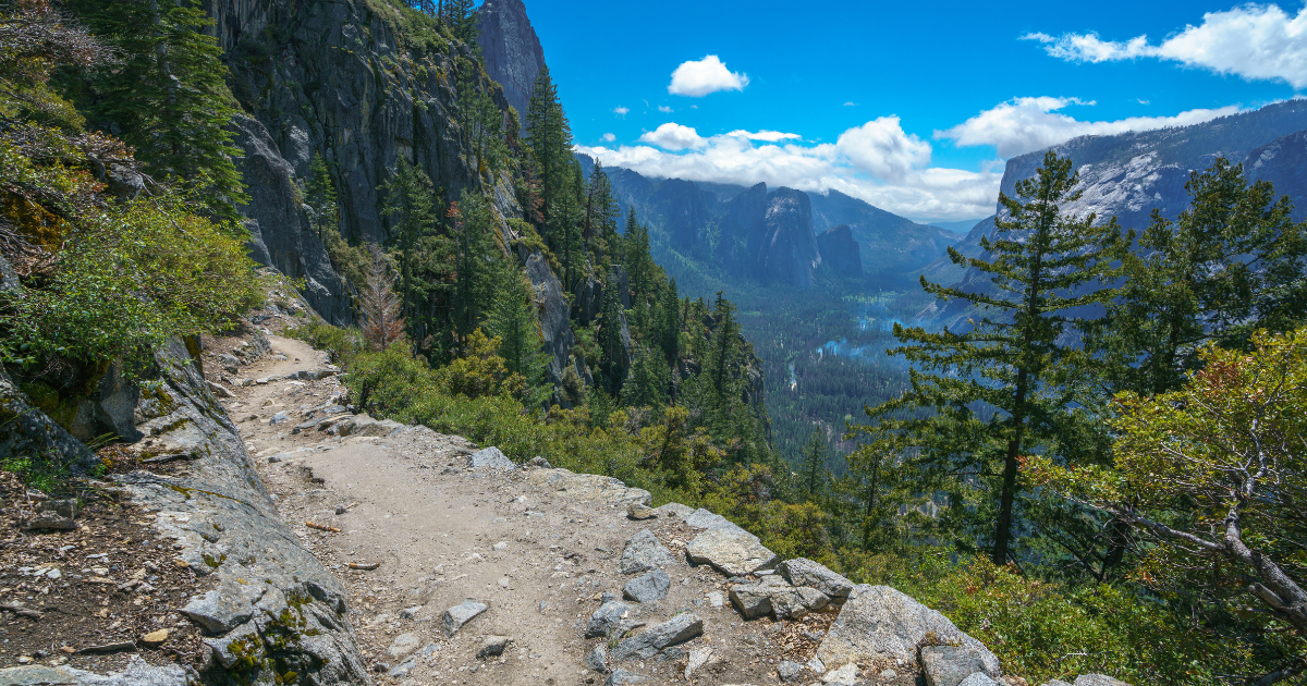 Don’t Try This One Hike in Northern California If You’re Afraid of Heights