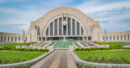 Early 20th-century train station in Cincinnati