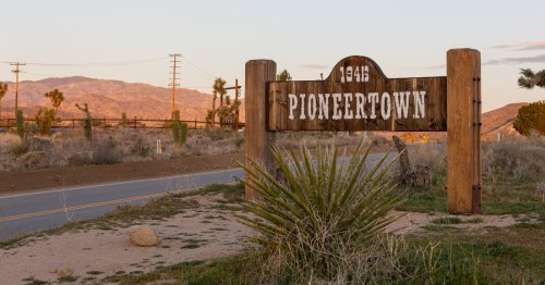 A sign welcomes visitors to historic Pioneertown in Southern California.
