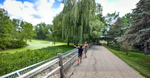 Bramble Park Zoo, Watertown, hidden towns in South Dakota