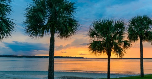 The sunset meets the Crystal-clear waters at Hilton Head in South Carolina