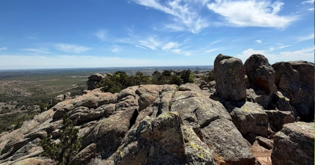 6 Perfect Oklahoma Trails for Spring Hikes