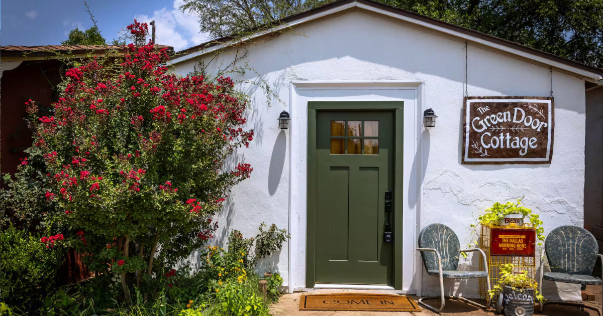 The Unexpected Texas Cottage You’ll Remember Forever