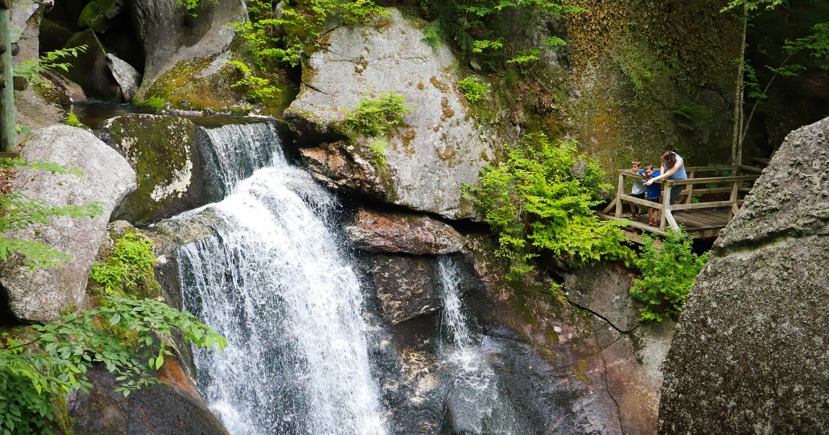 3 Picture-Perfect Nature Trails in New Hampshire for a Spring Hike