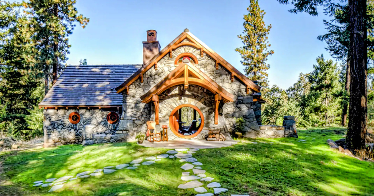 The Unique Oregon Cottage You’ll Remember Forever
