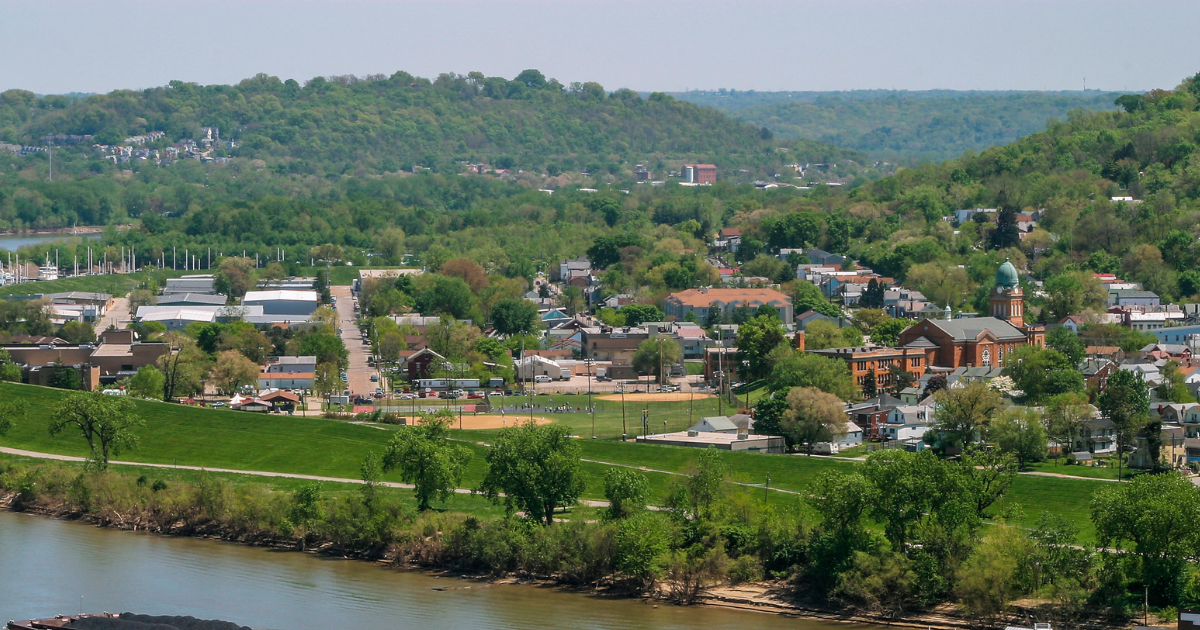 This Little-Known Waterfront Town Is One of the Most Charming in Kentucky