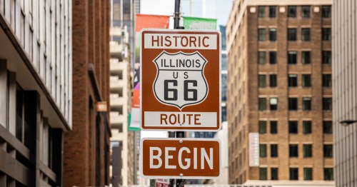 sign marking the beginning of historic route 66 in chicago, illinois
