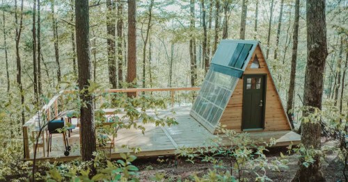 Tiny A-frame cabin in Campton, Kentucky