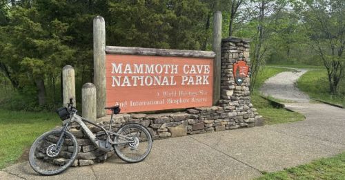 Bike at the Mammoth Cave National Park sign, Kentucky