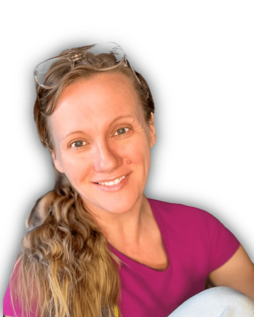 Stephanie Frias, Travel Journalist a Only In Your State
