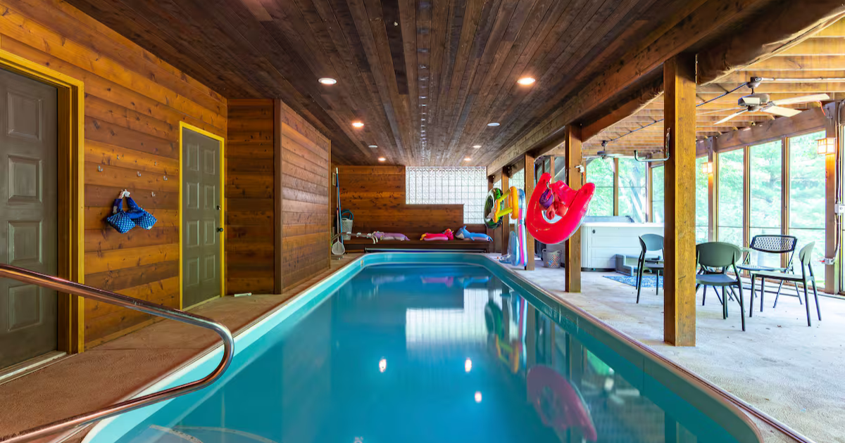 3 Epic Airbnbs in Ohio With Indoor Pools, Cold Plunges, and Private Waterfalls