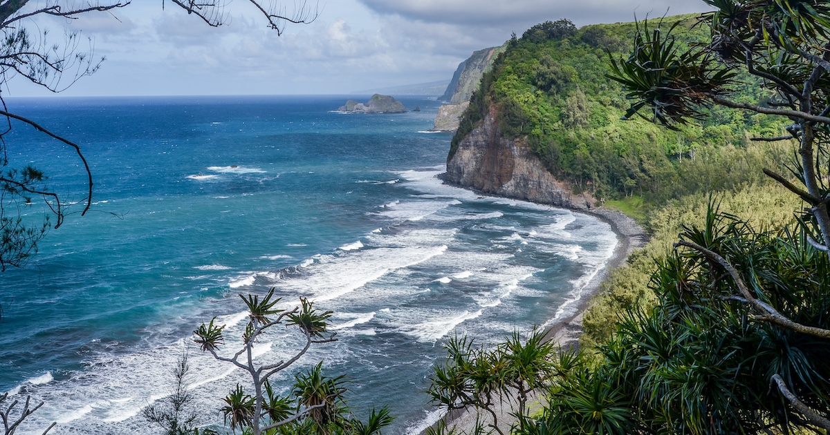 The Small-Town State Park in Hawaii Locals Want to Keep to Themselves