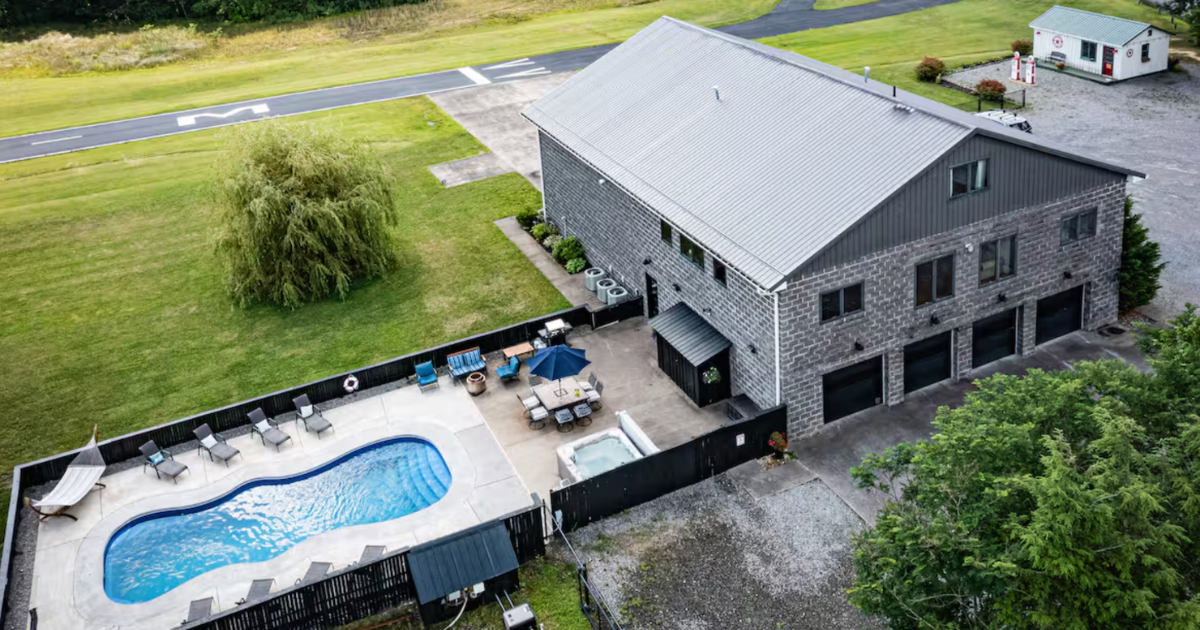 3 Epic Airbnbs in West Virginia With Pools, Hot Tubs, and Unreal Water Views