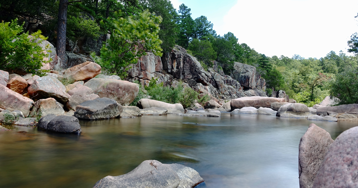 This Secret Swimming Hole in Missouri Is Perfect for an Unforgettable Adventure