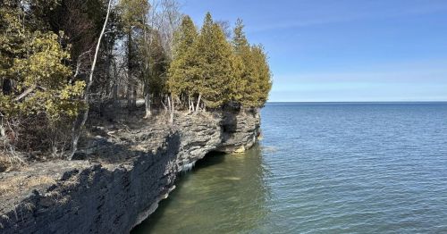 Cliffs at Cave Point County Park in Wisconsin