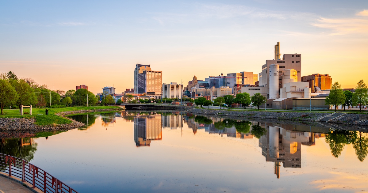 This Walkable Minnesota City Is Perfect for a Scenic Getaway