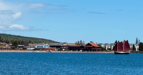 alt