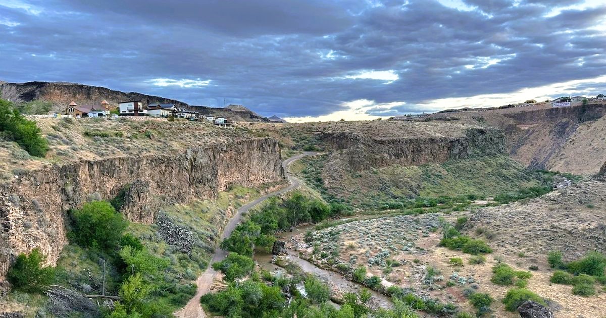 This Utah Town Near Sand Hollow State Park Is Worth the Trip