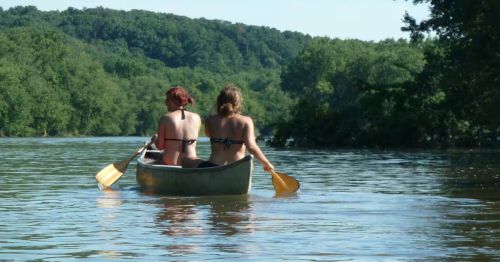 Women paddling a kayak on the Rock River in Illinois