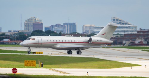 a plane on the tarmac at Dallas Love Field (DAL) in Texas