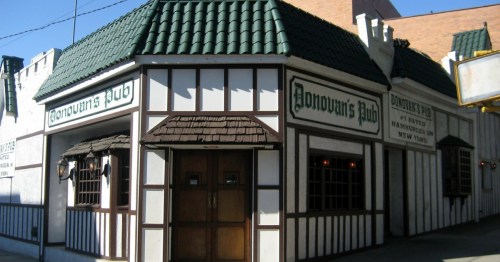 exterior of irish pub donovan's pub in woodside, queens, new york