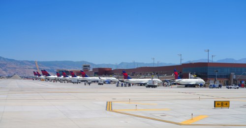 delta flights at Salt Lake City International Airport (SLC) in Utah