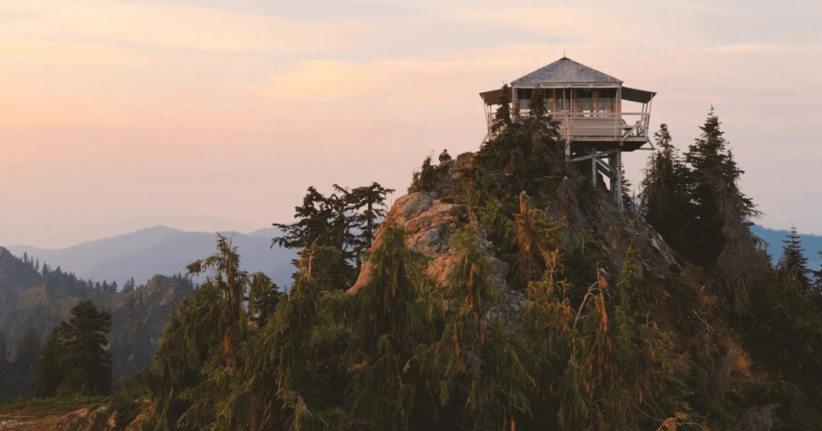 13 Incredible U.S. Fire Lookout Trails With Breathtaking Views