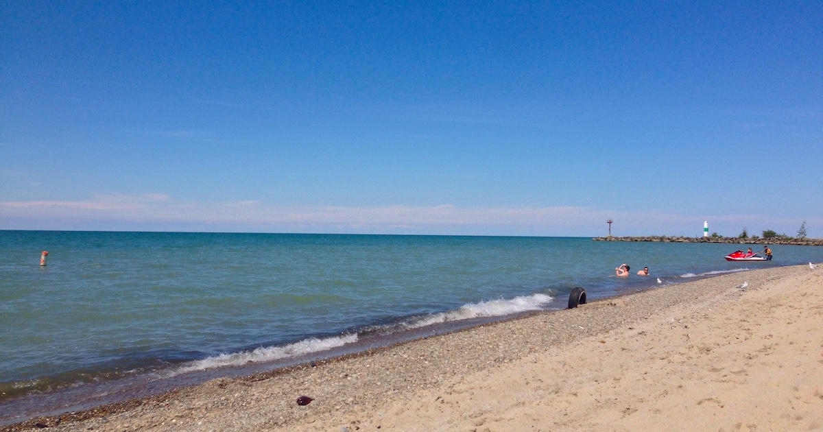 This Hidden Beach in Ohio Is Better Than the Popular One