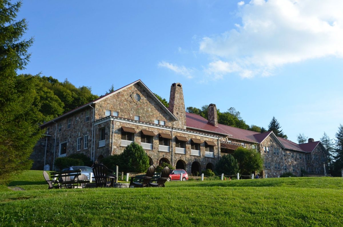 Virginia Has a Town That Feels Like Dirty Dancing, and Fans Will Recognize It Instantly