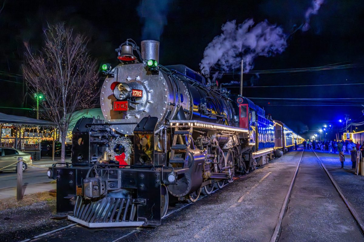 12 Holiday Train Rides Across the U.S. Worth Booking Before They Sell Out